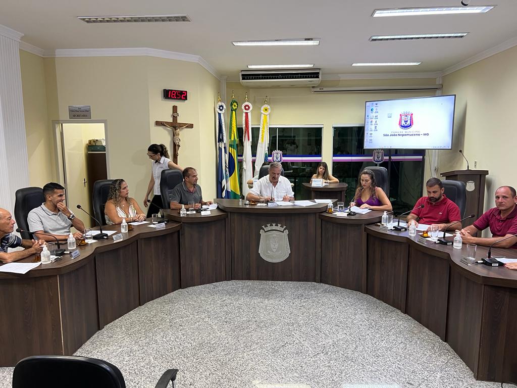 Vereadores aprovam projeto que cria a Escola do Legislativo no âmbito da Câmara Municipal